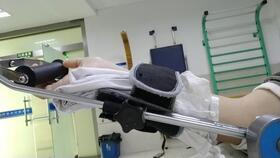 拉筋疼哭视频,揭秘运动损伤背后的真相