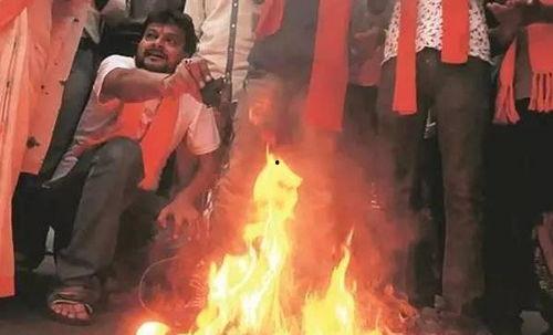 印度视频火,印度热门视频背后的文化现象解析